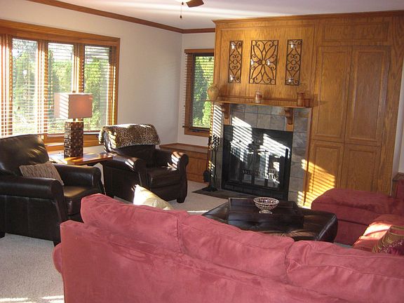 Family Room, with Bay Window & Fireplace