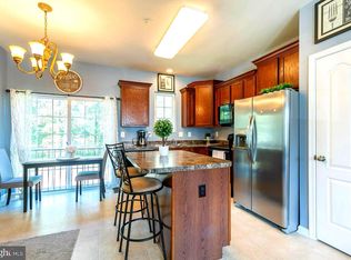 6846 Warfield St, Glen Burnie, MD 21060