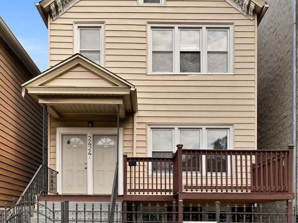 1st image of 2424 W Moffat St #3