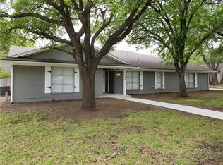 1209 York Dr, Edgecliff Village, TX 76134