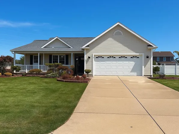 730 Kelley Ln, Sandusky, OH 44870