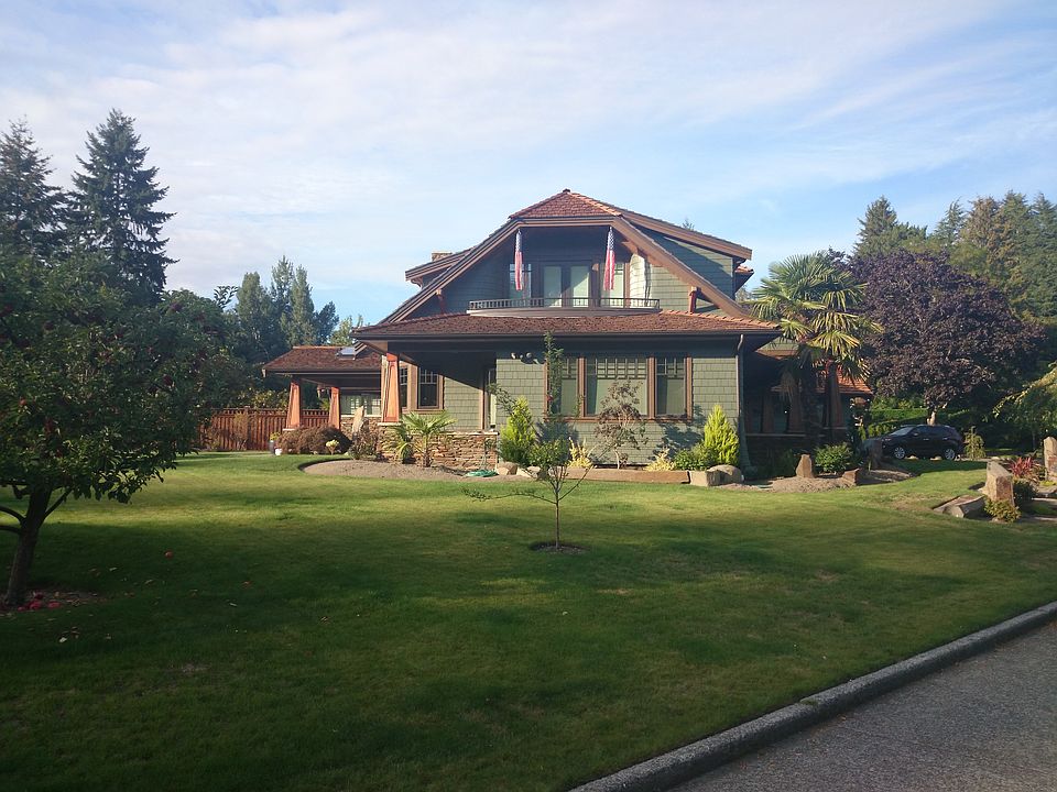 2nd image of 5201 55th Ave NE