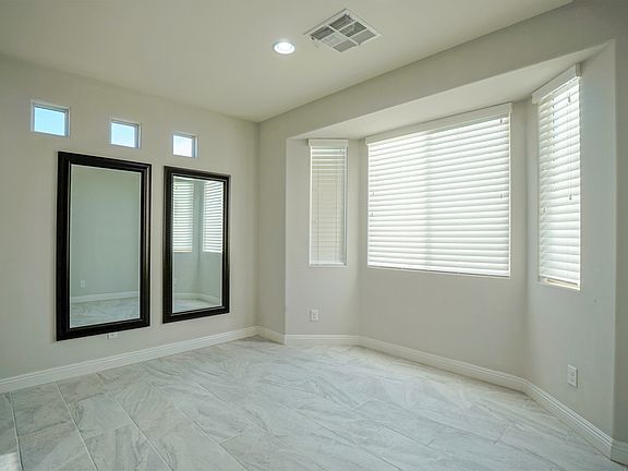 5th image of 799 Flowing Meadow Dr