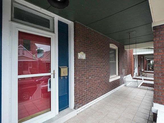 3rd image of 4471 Wallace St