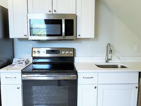 3rd image of 203 Atlantic St #7T