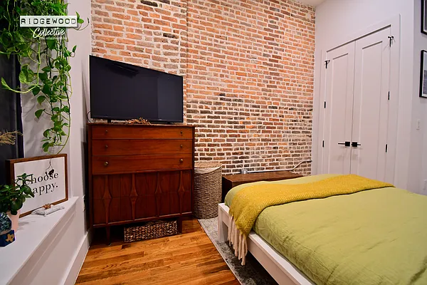 Rented by Voro NYC | media 31