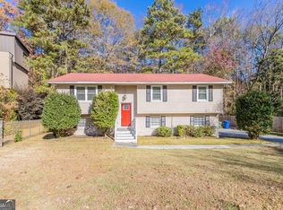 633 Larchmont Cir NW, Atlanta, GA 30318