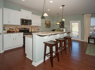 17 Moss Grove Ln, Durham, NC 27703