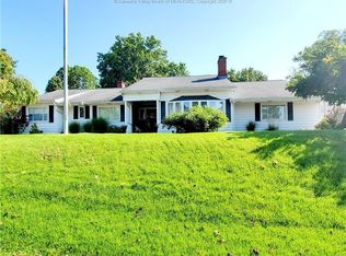 315 Hillcrest Dr, Ravenswood, WV 26164