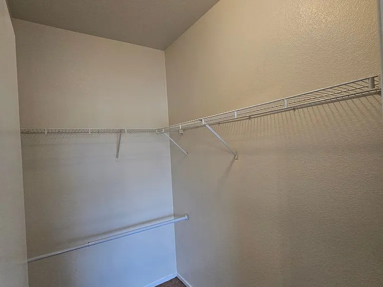 9620 W Russell Rd #1122 — Photo 15
