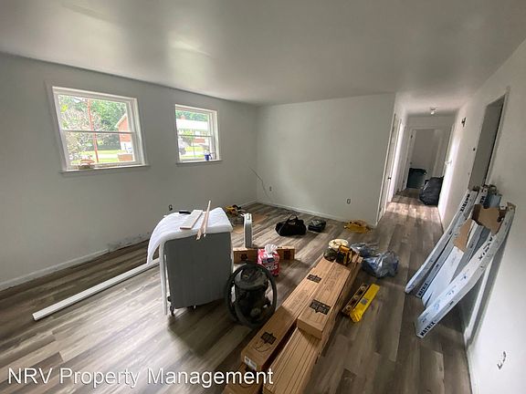 3rd image of 312 Reynolds St #3