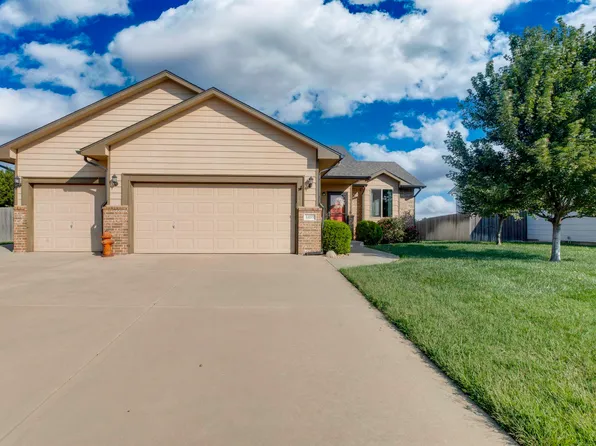 1435 N Aster St, Andover, KS 67002