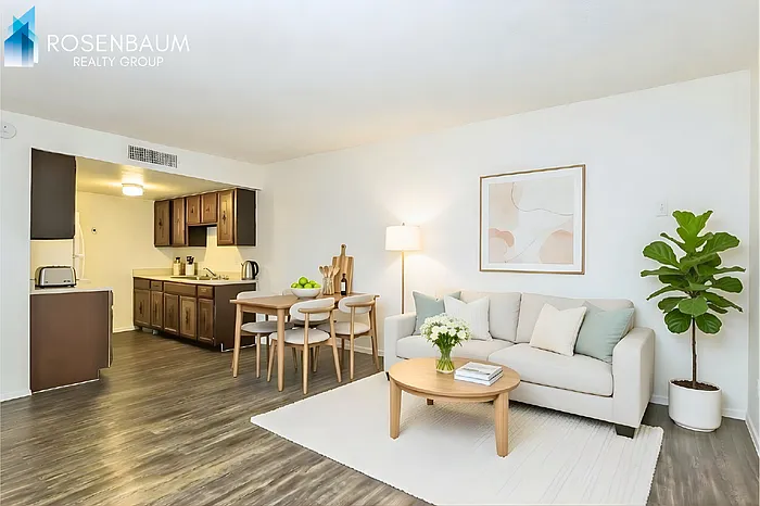 2625 N Alvernon Way #B2 — Photo 6