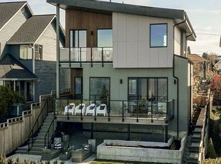 5426 47th Ave SW, Seattle, WA 98136