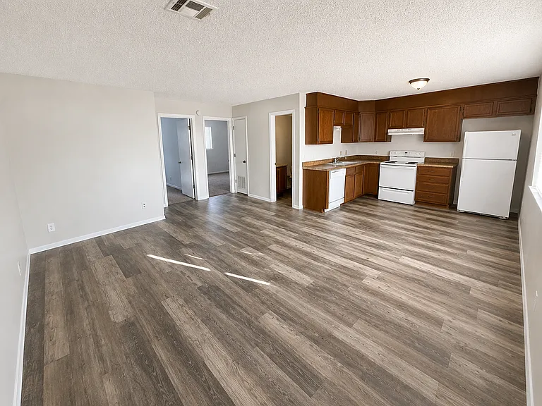 Serenity Ridge Apartments — Photo 13
