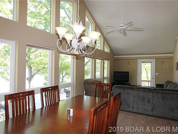 5th image of 79 Palm Ln