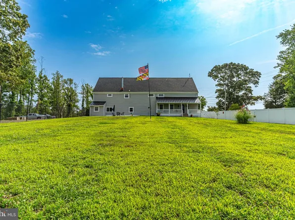 920 Woods Rd, Saint Leonard, MD 20685