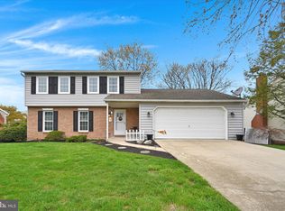 1546 Singer Rd, Wyomissing, PA 19610