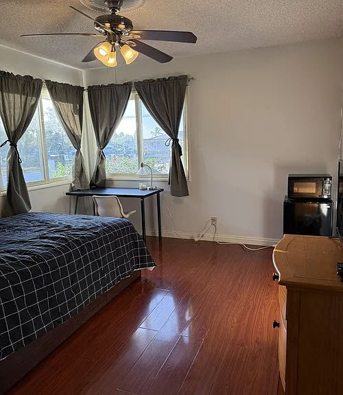 9842 Stanford Ave — Photo 1