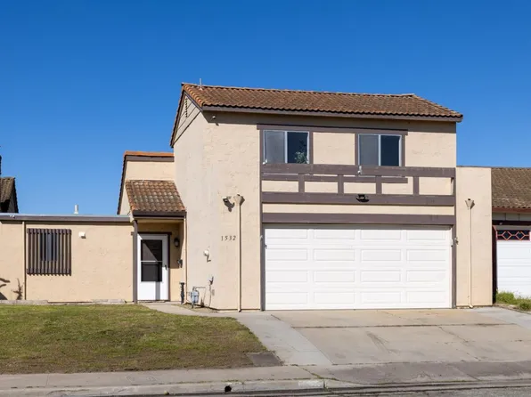 1532 Caceras Cir, Salinas, CA 93906