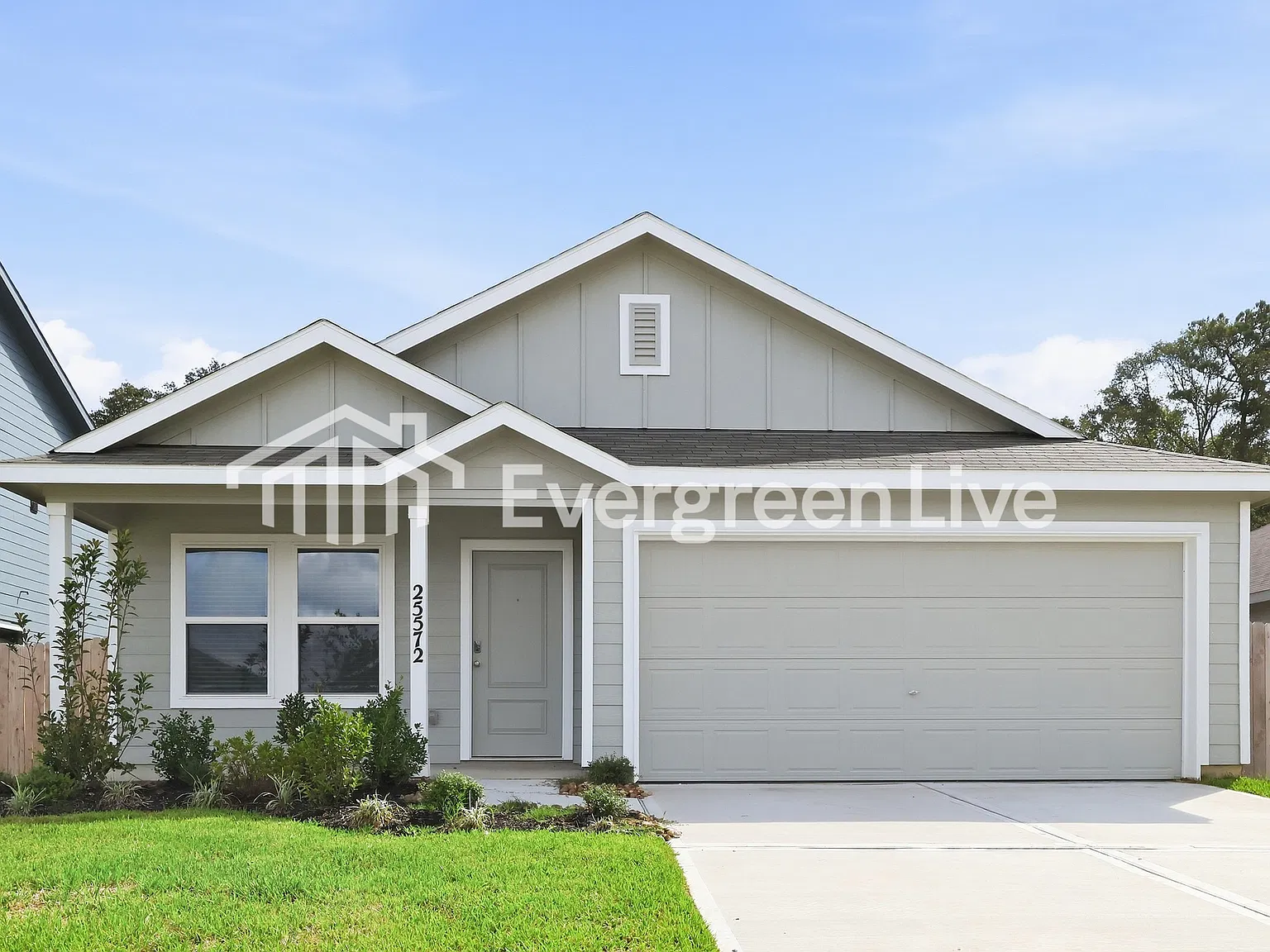 3 bed, 2.0 bath, 1474 sqft, $1,445 — Photo 1