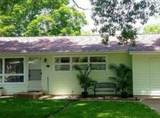 3325 SW Plass Ave, Topeka, KS 66611