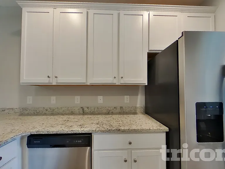 929 Stokewood Pl — Photo 6