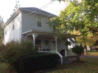28 South Pkwy, Leicester, NY 14481