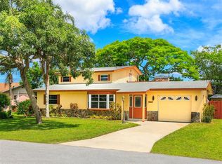 7404 23rd Avenue Dr W, Bradenton, FL 34209
