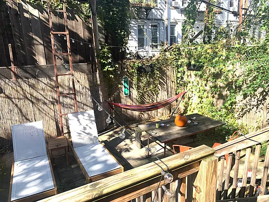 Rented by Ulas Real Estates Inc | media 10