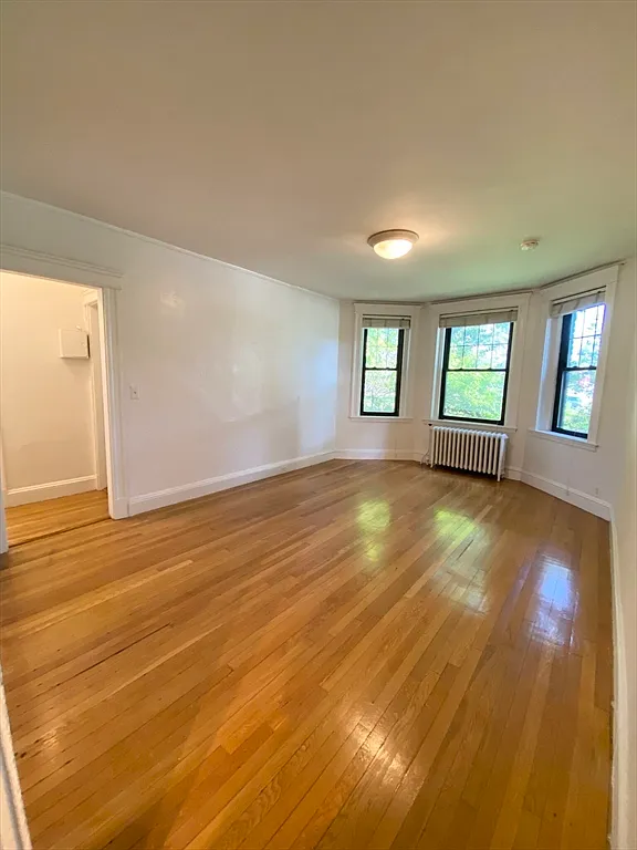 Photo 2 of 12 - 122 Riverway #4 - Boston, MA Building Photo - 122 Riverway #4