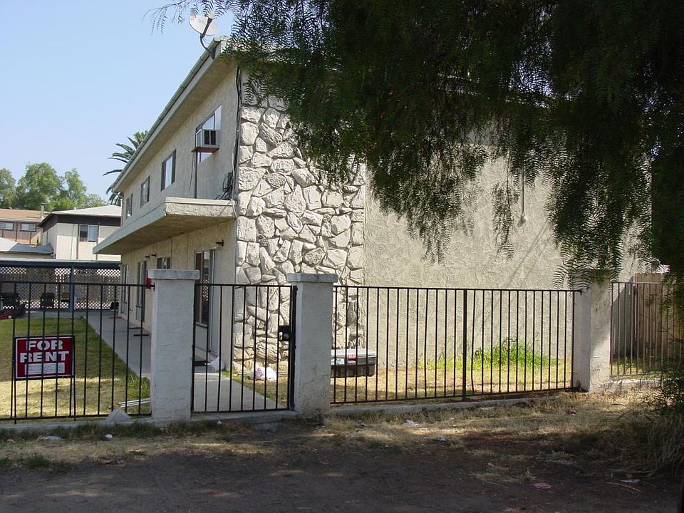 1st image of 9114 Kenwood Dr APT C