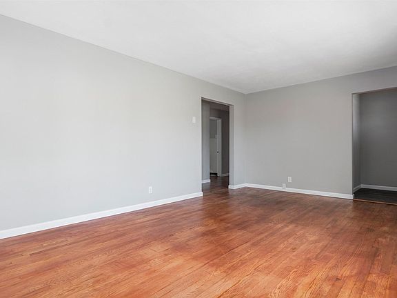 5th image of 1101 W Dunn Ave