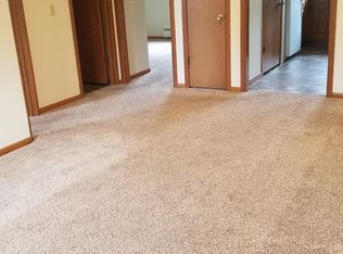 26 Haswell Cir APT A, Strasburg, OH