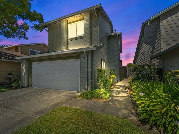 3rd image of 596 Buckskin Place