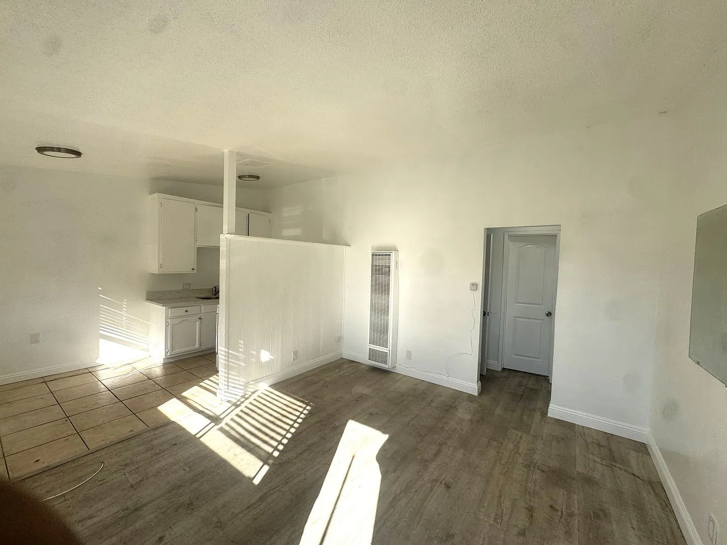 1 bed, 1.0 bath, $1,895 — Photo 2