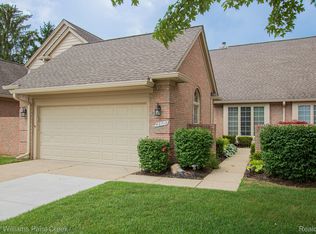 42713 Jason Ct, Sterling Heights, MI
