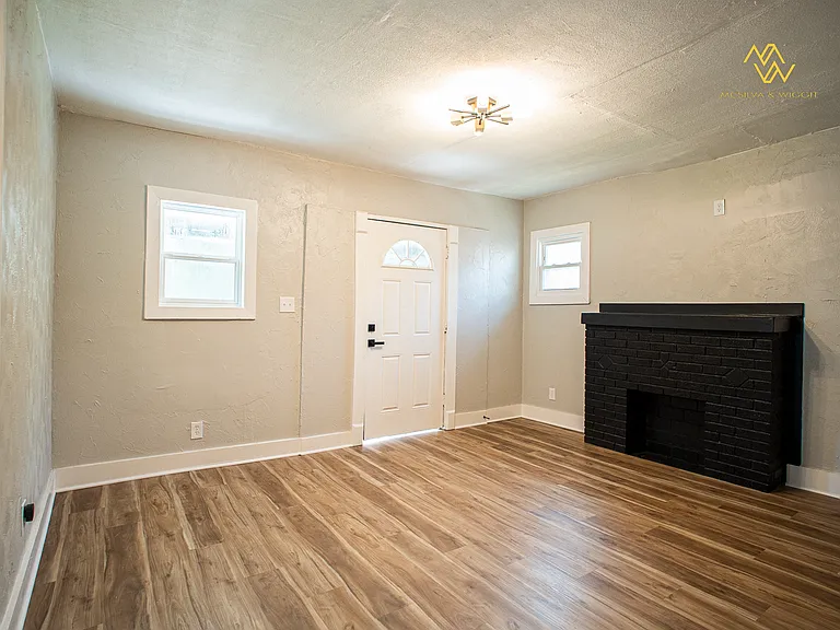 4444 Agnes Ave — Photo 4
