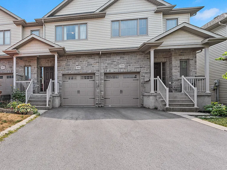 903 Blossom St — Photo 1