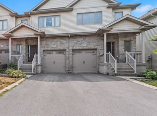 903 Blossom St, Kingston, ON K7P 0N2
