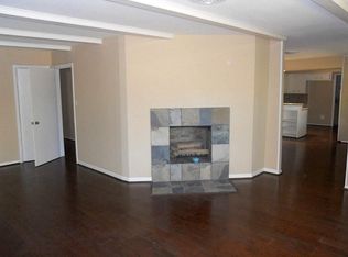 10015 Raritan Dr, Houston, TX 77080