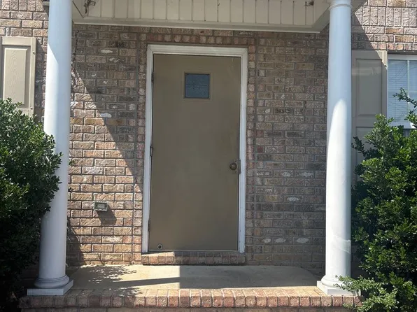 00526, 282 Foxworth Dr APT D, Jackson, TN 38305