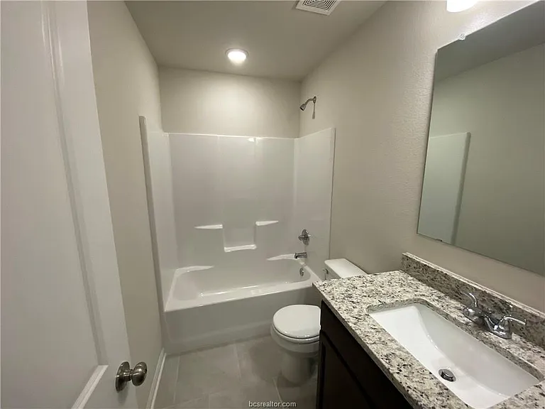 3721 McKenzie St — Photo 16