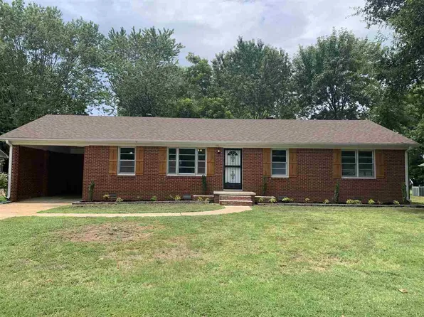 621 Galbraith Ave, Henderson, TN 38340
