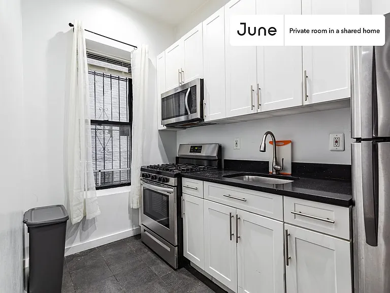 522 W 148th St #A — Photo 5