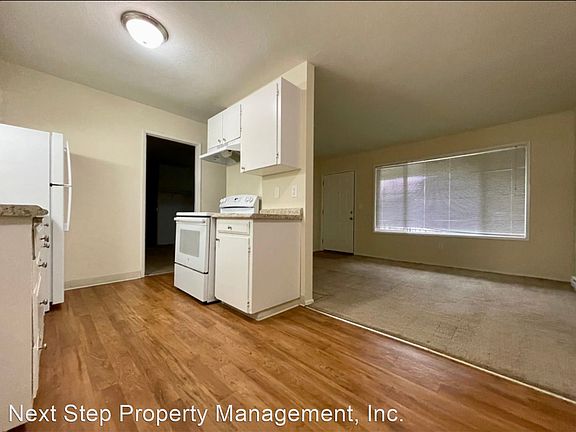 5th image of 4529 NE Killingsworth St #25