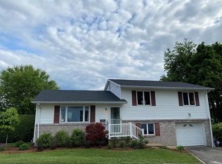 1370 Poplar Ave, Indiana, PA 15701