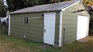 5th image of 10 Quackenbush Pl