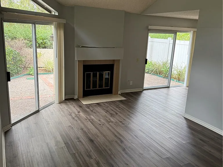 69 Stanford Ct — Photo 20