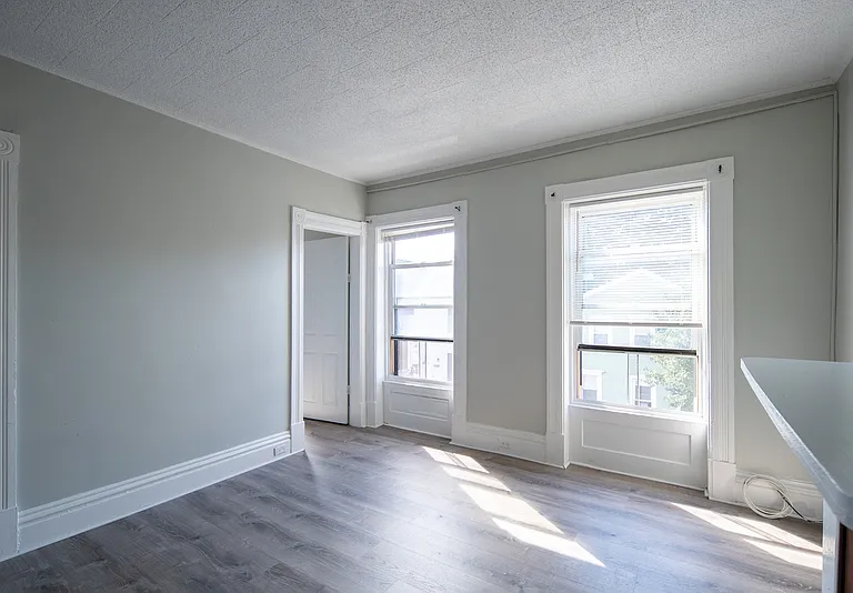 500 2nd St #2 — Photo 14